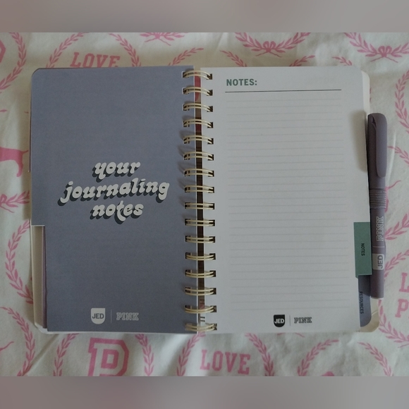 PINK Wellness Journal Set ❤️ - Picture 7 of 11